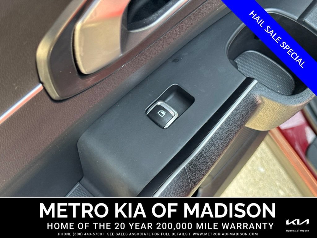 Used 2025 Kia Sorento S AWD/4WD image 30