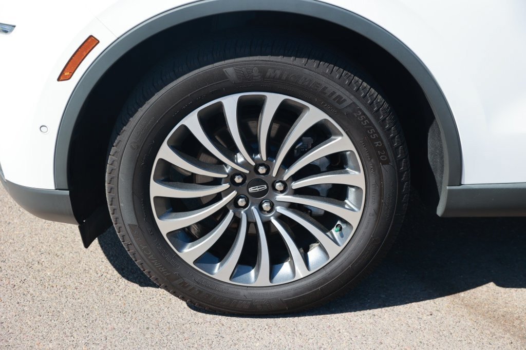 Used 2024 Lincoln Aviator Reserve w/ Equipment Group 201A RWD image 14