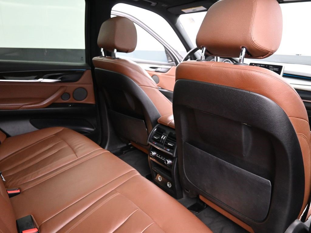 Used 2015 BMW X5 xDrive35i image 16