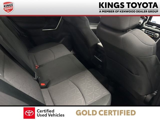 Used 2025 Toyota RAV4 XLE image 12