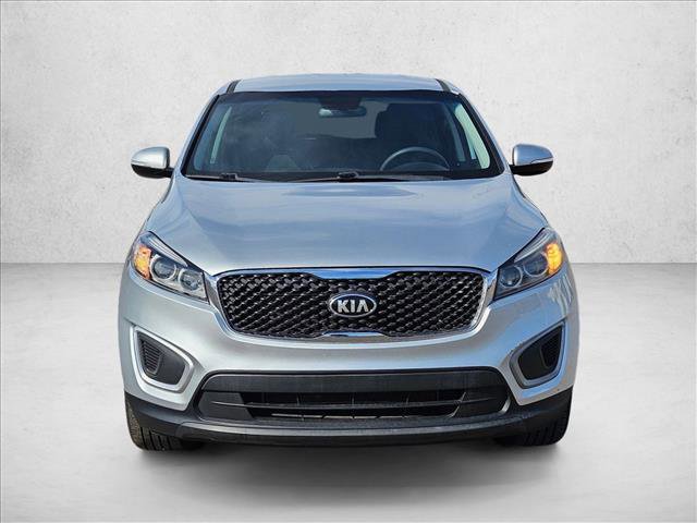 Used 2016 Kia Sorento L FWD image 2