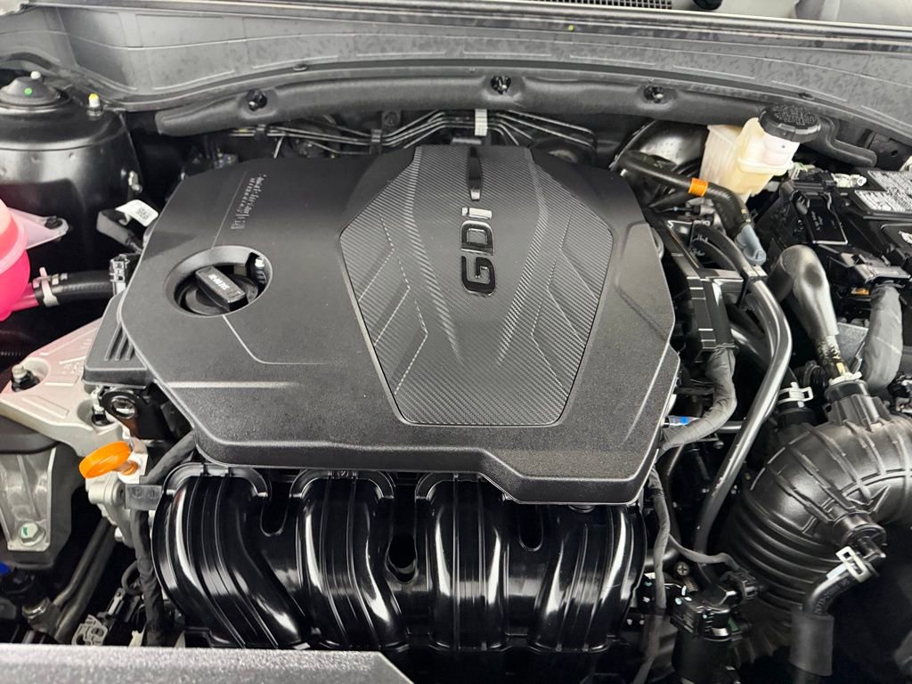 Used 2025 Kia Sportage LX image 32