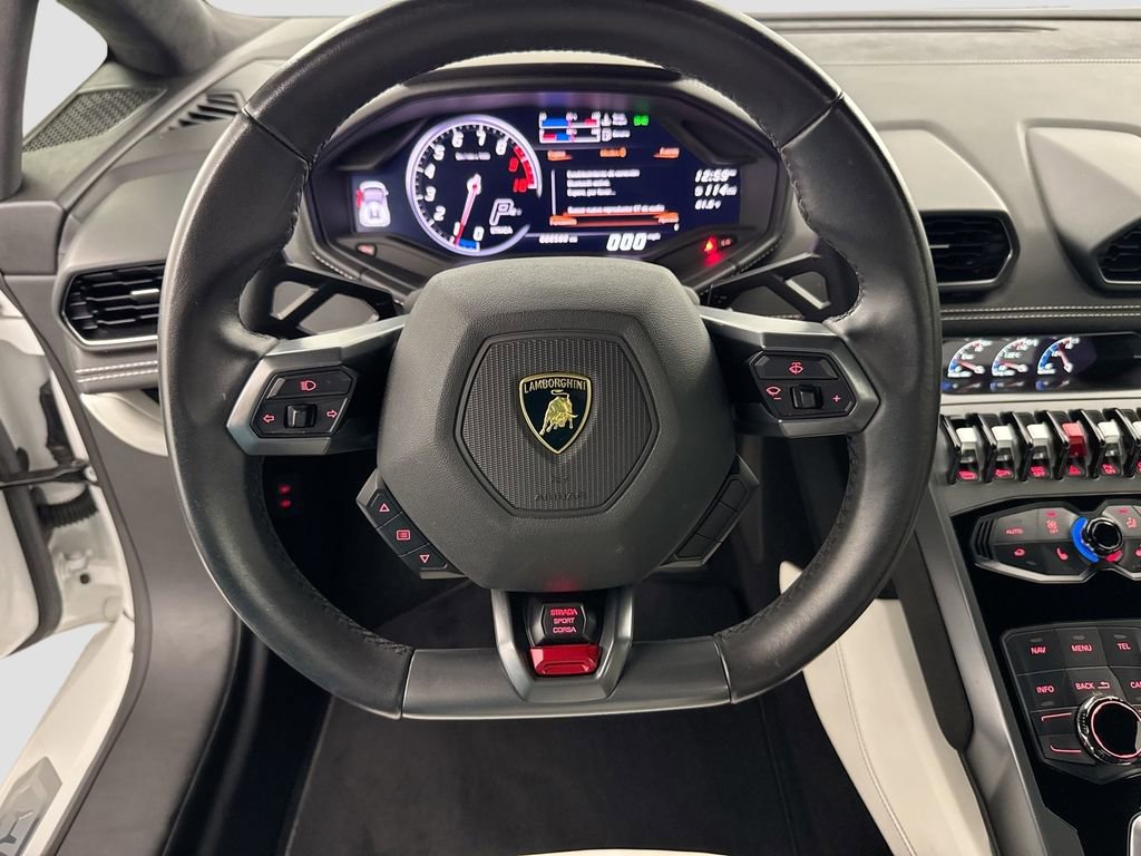 Used 2019 Lamborghini Huracan LP 580-2 image 11