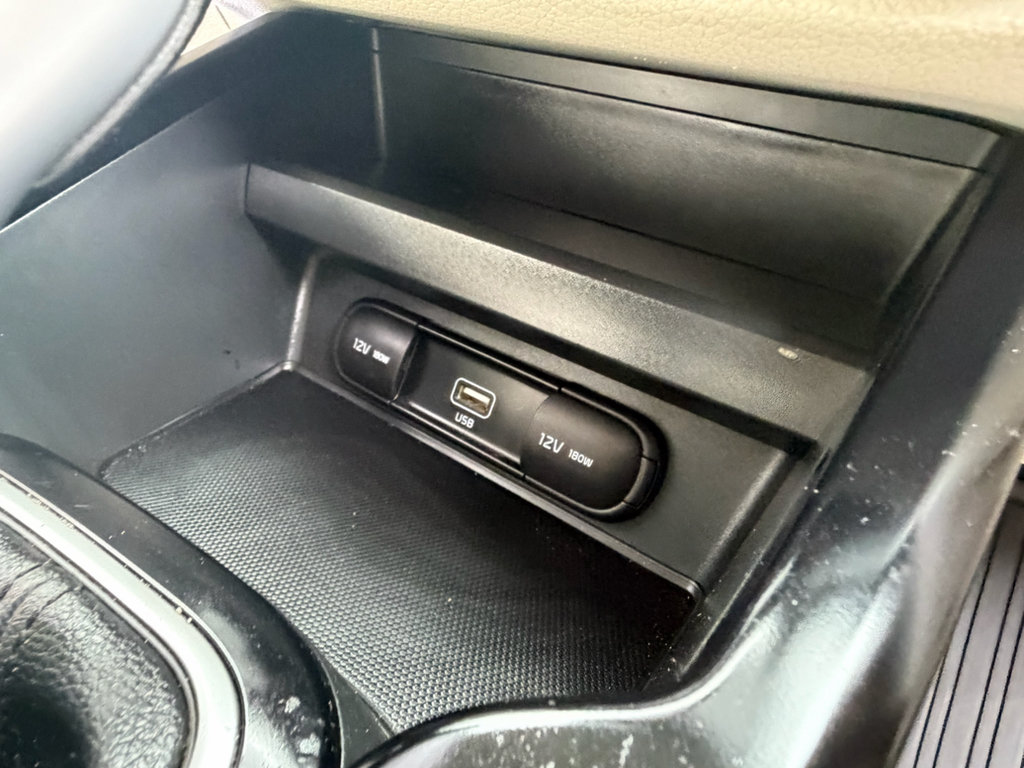 Used 2021 Kia Soul LX FWD image 26