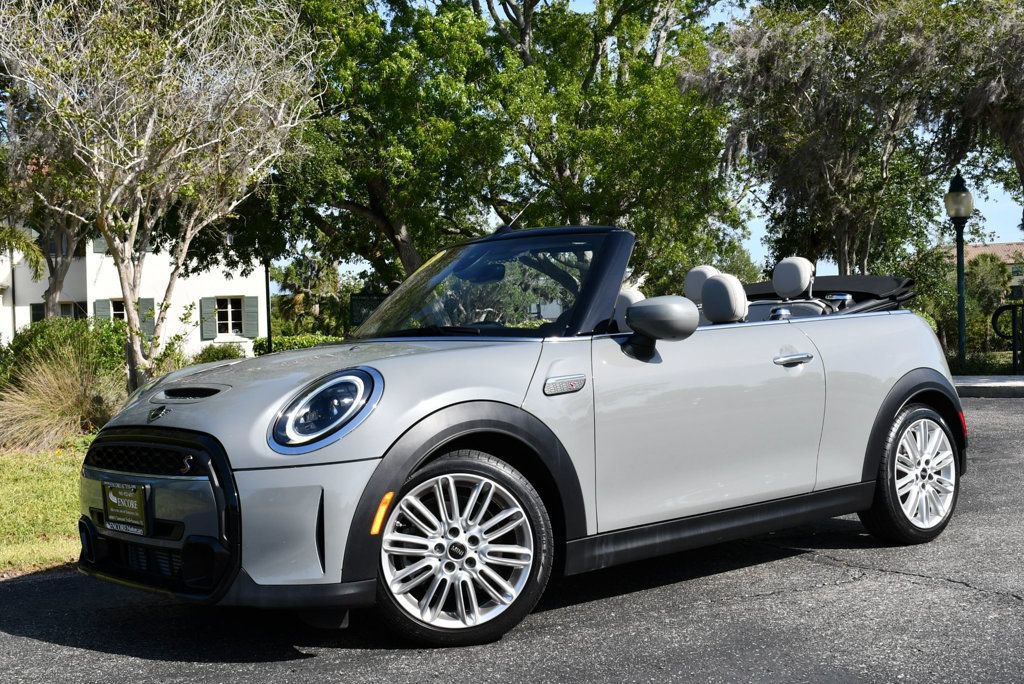 Used 2023 MINI Cooper S w/ Signature Upholstery Package FWD image 22