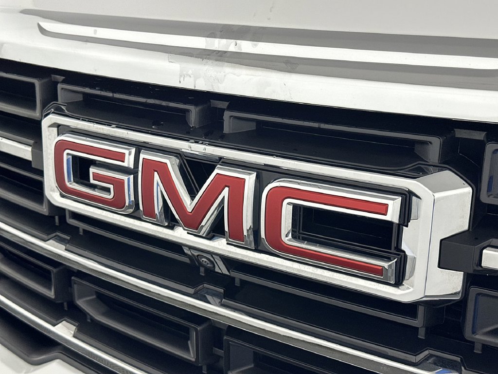 Used 2026 GMC Acadia Elevation w/ Elevation Premium Package FWD image 35
