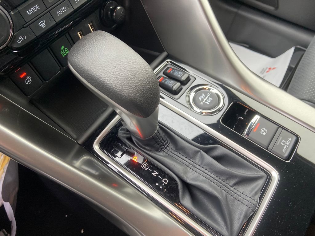 New 2025 Mitsubishi Eclipse Cross Black Edition image 34