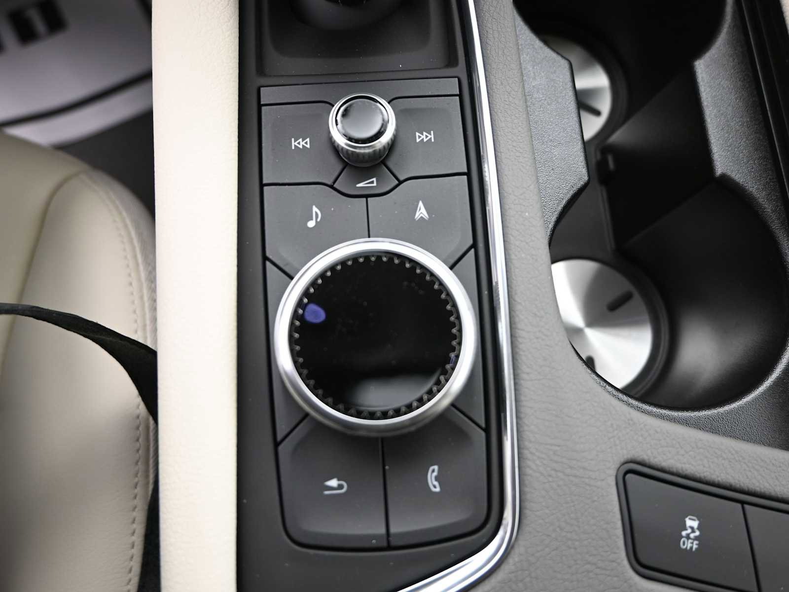 New 2025 Cadillac XT5 Premium Luxury w/ Technology Package image 15