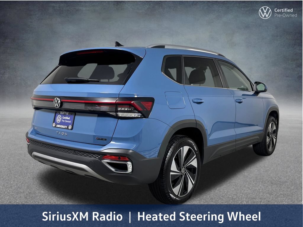 Used 2025 Volkswagen Taos SE w/ Panoramic Sunroof Package AWD/4WD image 12