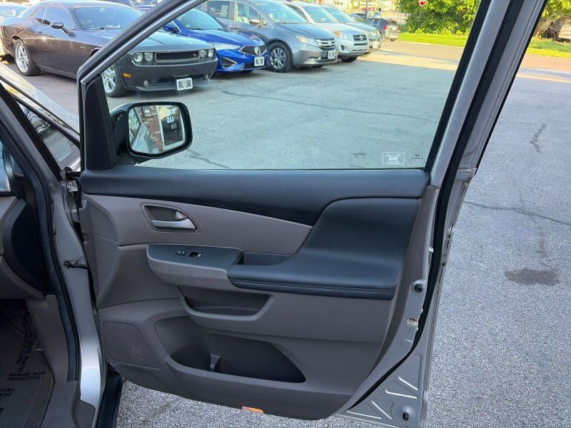 Used 2012 Honda Odyssey EX-L image 15