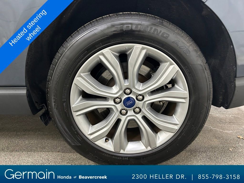 Used 2022 Ford Edge Titanium image 16