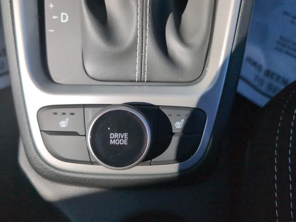 New 2026 Hyundai Venue SEL FWD image 26