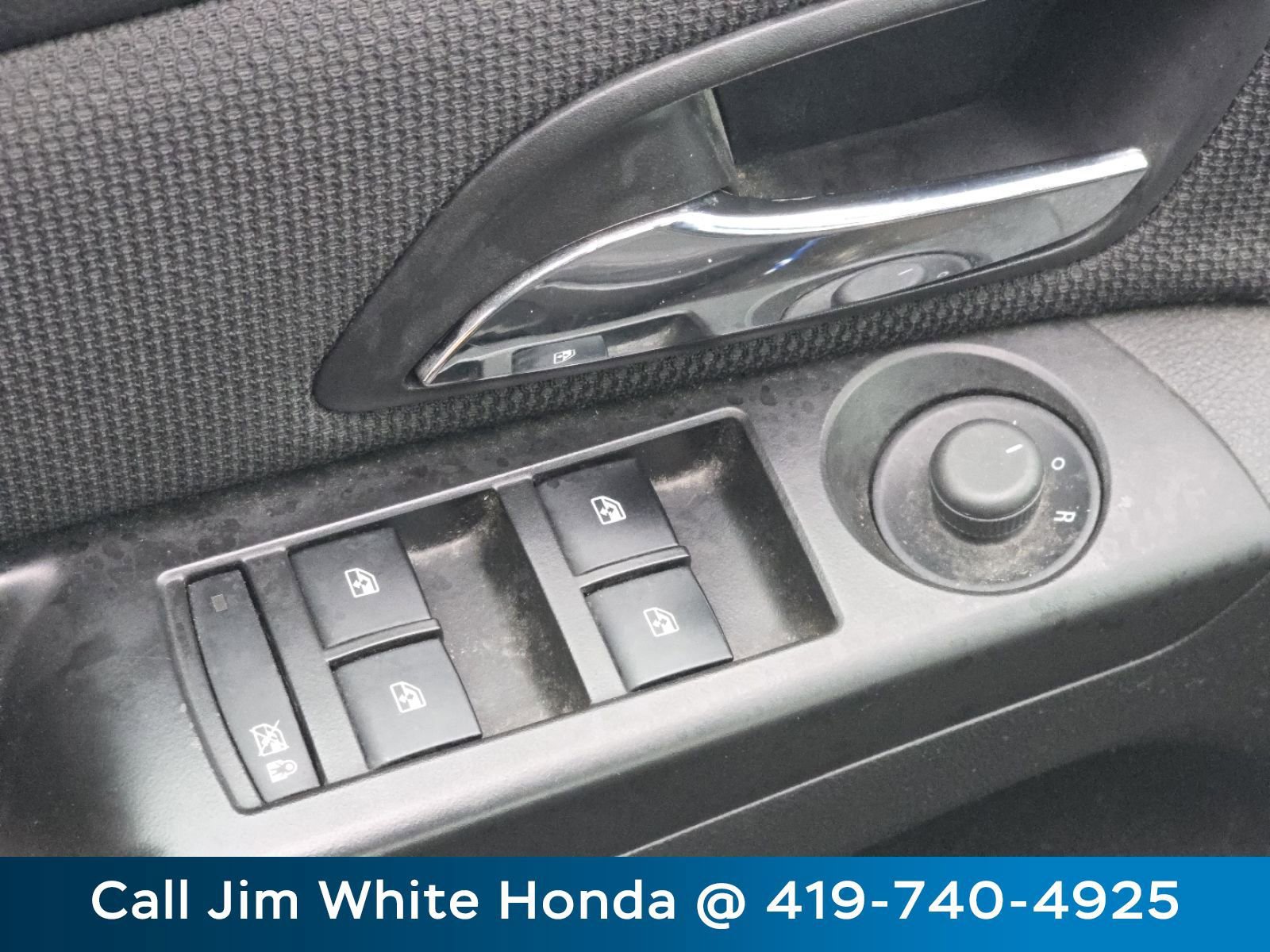 Used 2013 Chevrolet Cruze LT w/ All-Star Edition image 18