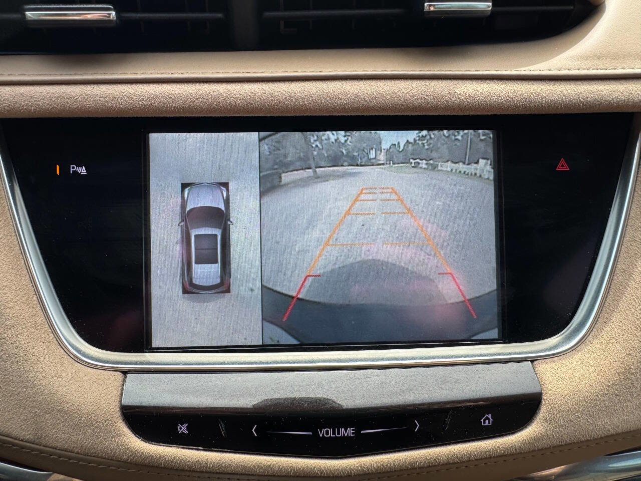 Used 2017 Cadillac XT5 Platinum image 23