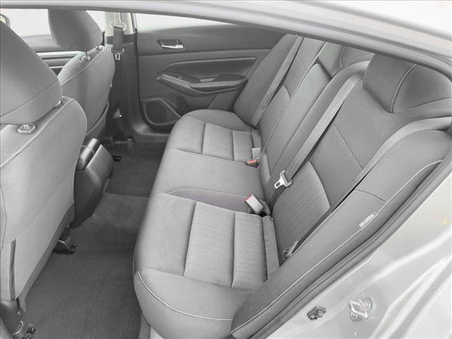 Used 2022 Nissan Altima 2.5 SV image 17