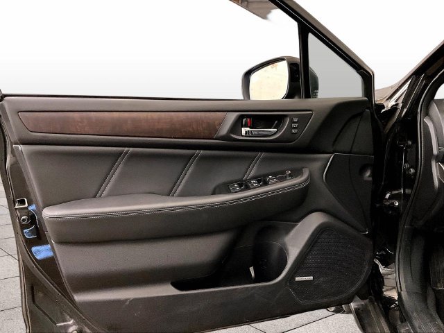 Used 2019 Subaru Outback 2.5i Limited w/ Popular Package #2 AWD/4WD image 22