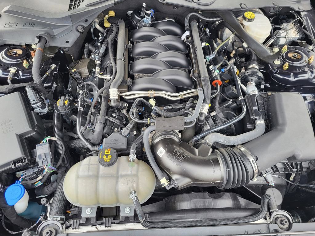 Used 2021 Ford Mustang GT Premium w/ Equipment Group 401A RWD image 19