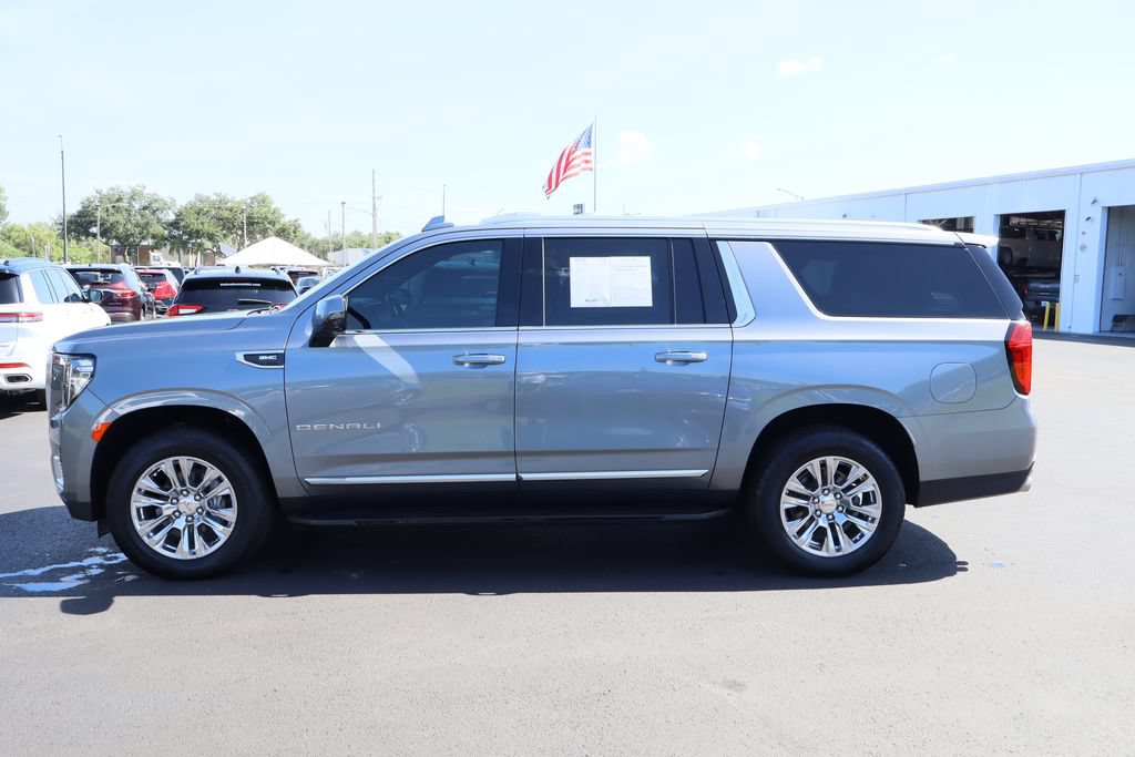 Certified 2021 GMC Yukon XL Denali w/ LPO, Illumination Package AWD/4WD image 6