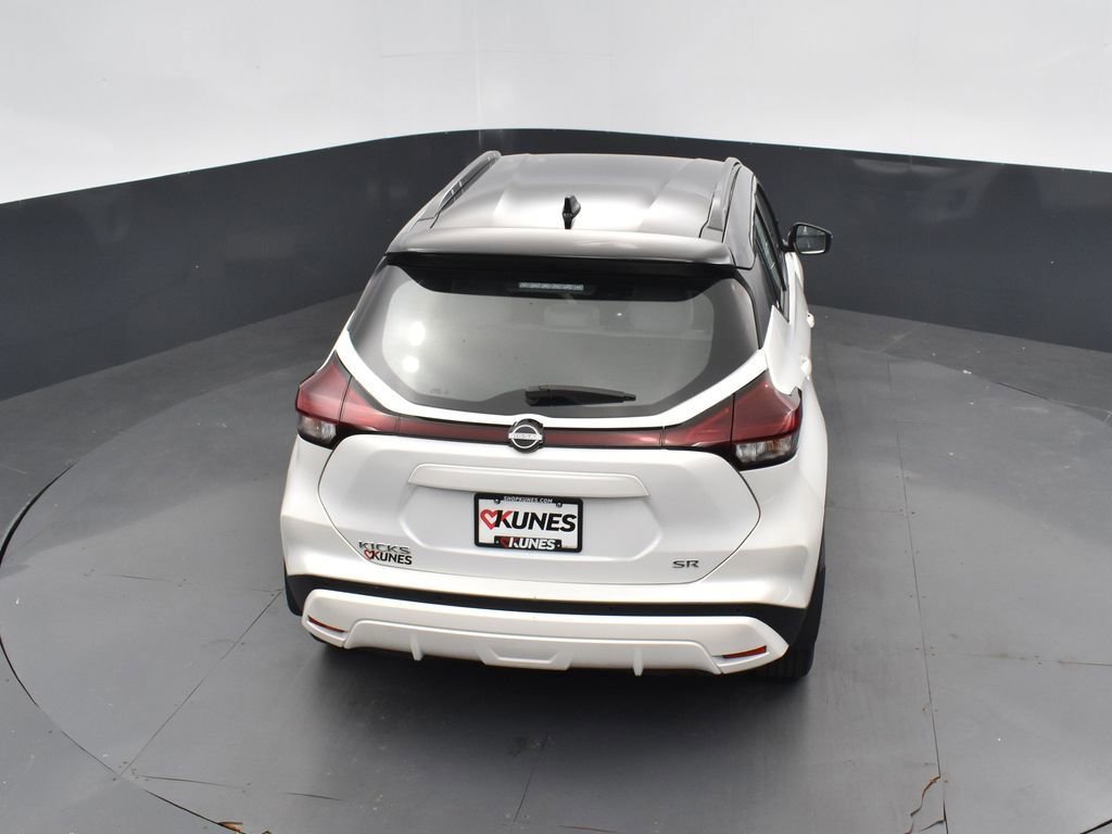Used 2023 Nissan Kicks SR w/ SR Premium Package image 33