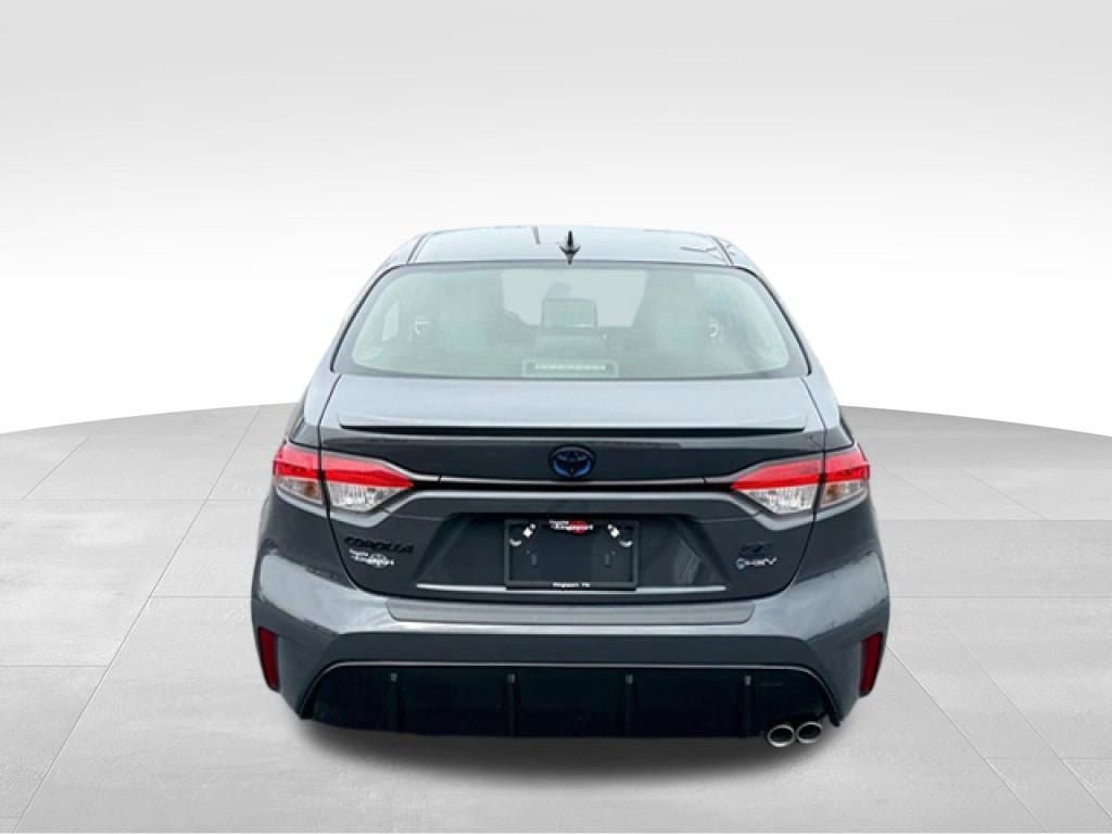 Certified 2025 Toyota Corolla SE w/ SE Premium Package AWD/4WD image 5