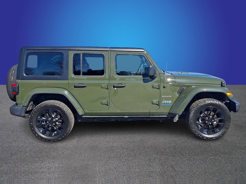 Used 2023 Jeep Wrangler Unlimited Sahara image 7