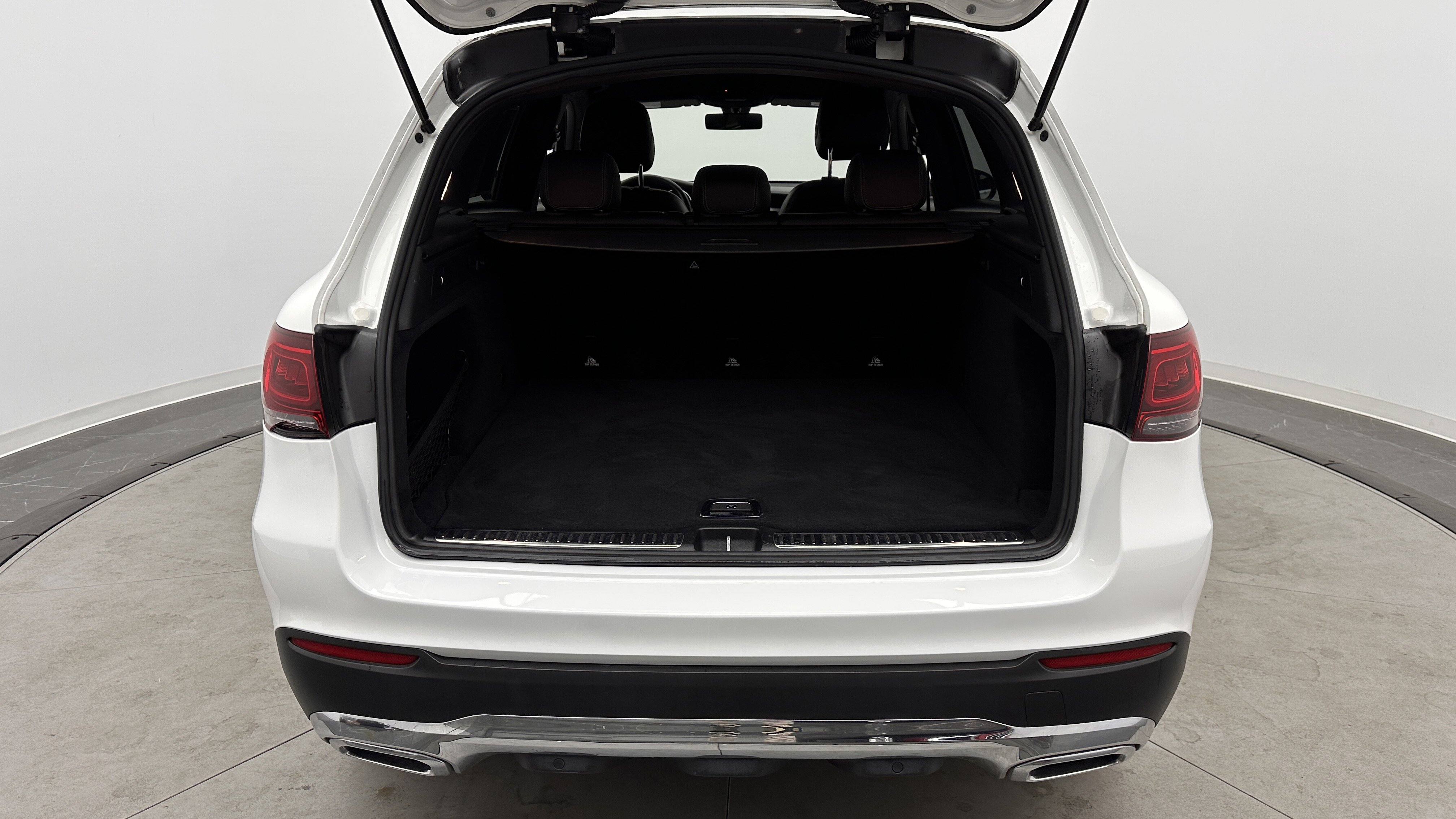 Used 2020 Mercedes-Benz GLC 300 image 28