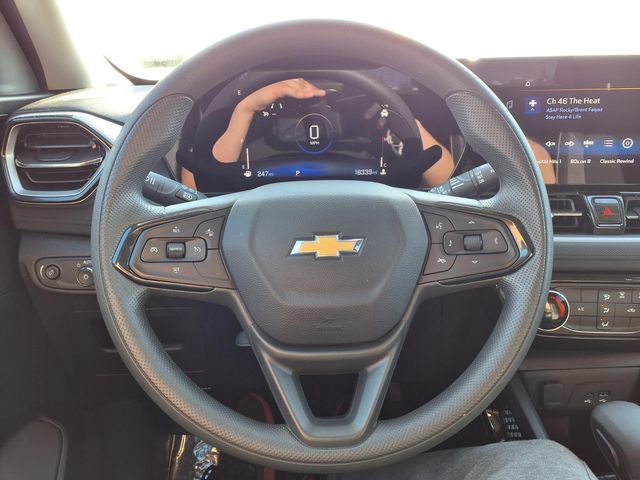 Used 2025 Chevrolet TrailBlazer LT FWD image 64