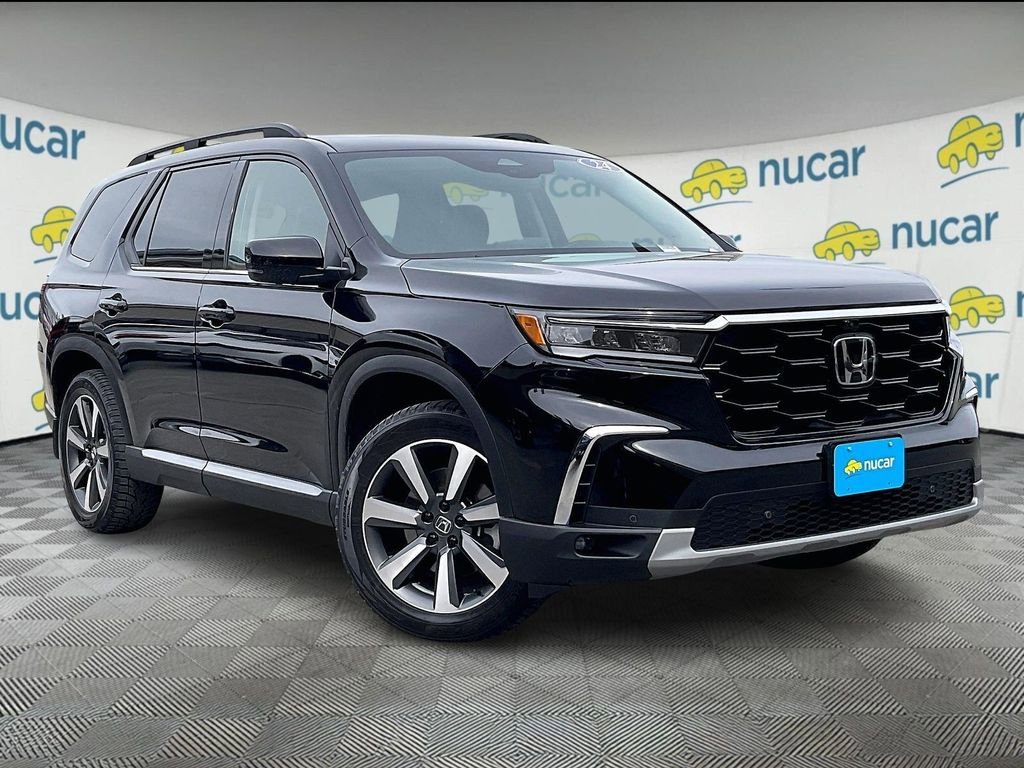 Used 2024 Honda Pilot Elite image 1