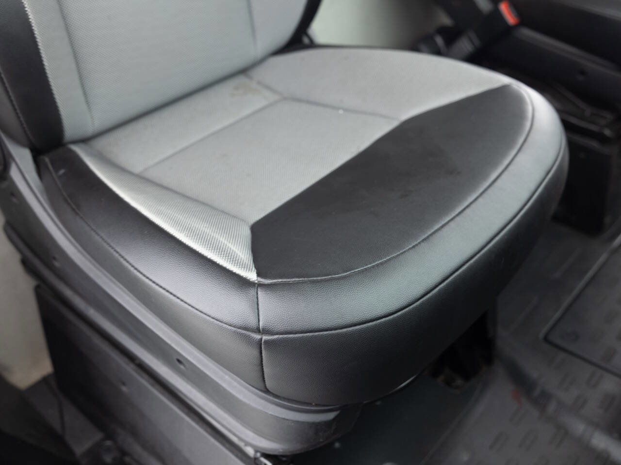 Used 2021 RAM ProMaster 2500 image 25