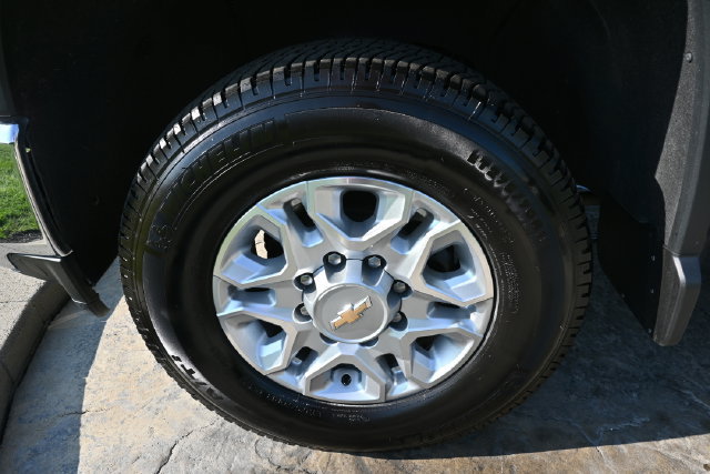 Used 2022 Chevrolet Silverado 2500 LT AWD/4WD image 10