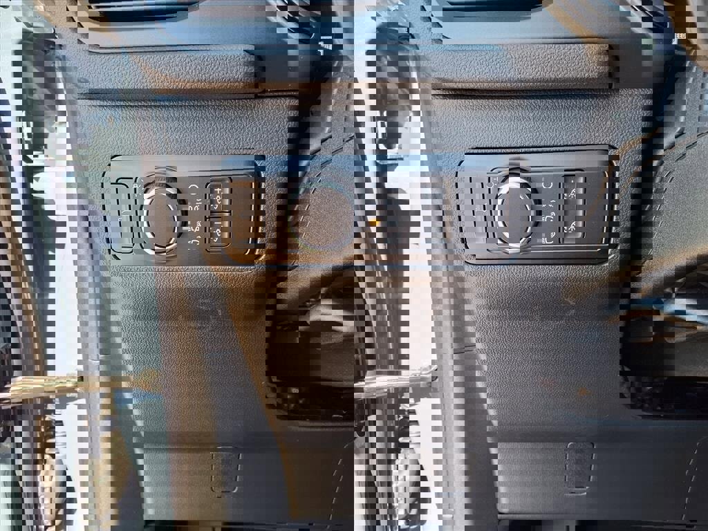 New 2026 Ford Escape ST-Line w/ Tech Pack #1 image 17