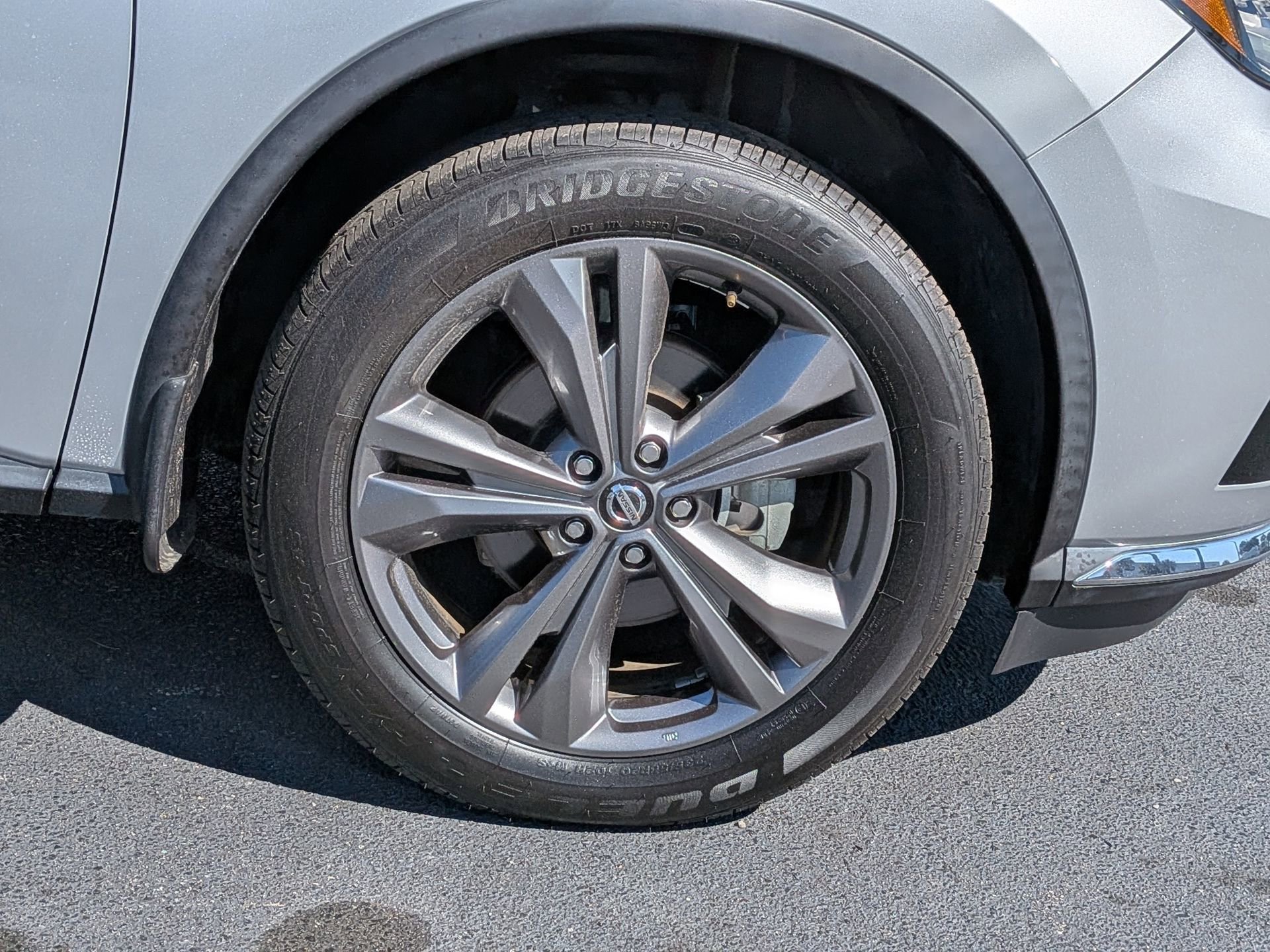 Used 2021 Nissan Murano Platinum w/ Cargo Package image 13