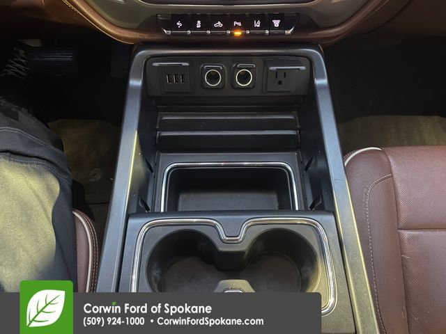 Used 2015 Chevrolet Silverado 3500 High Country w/ Duramax Plus Package image 35