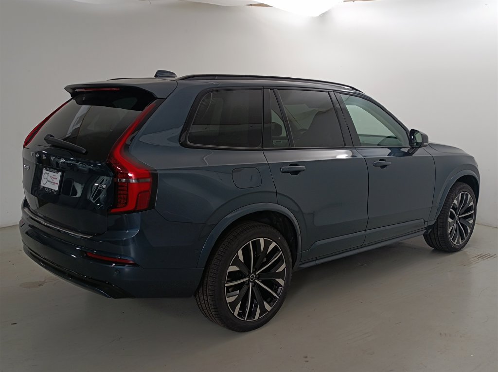 New 2027 Volvo XC90 T8 Ultra AWD/4WD image 9