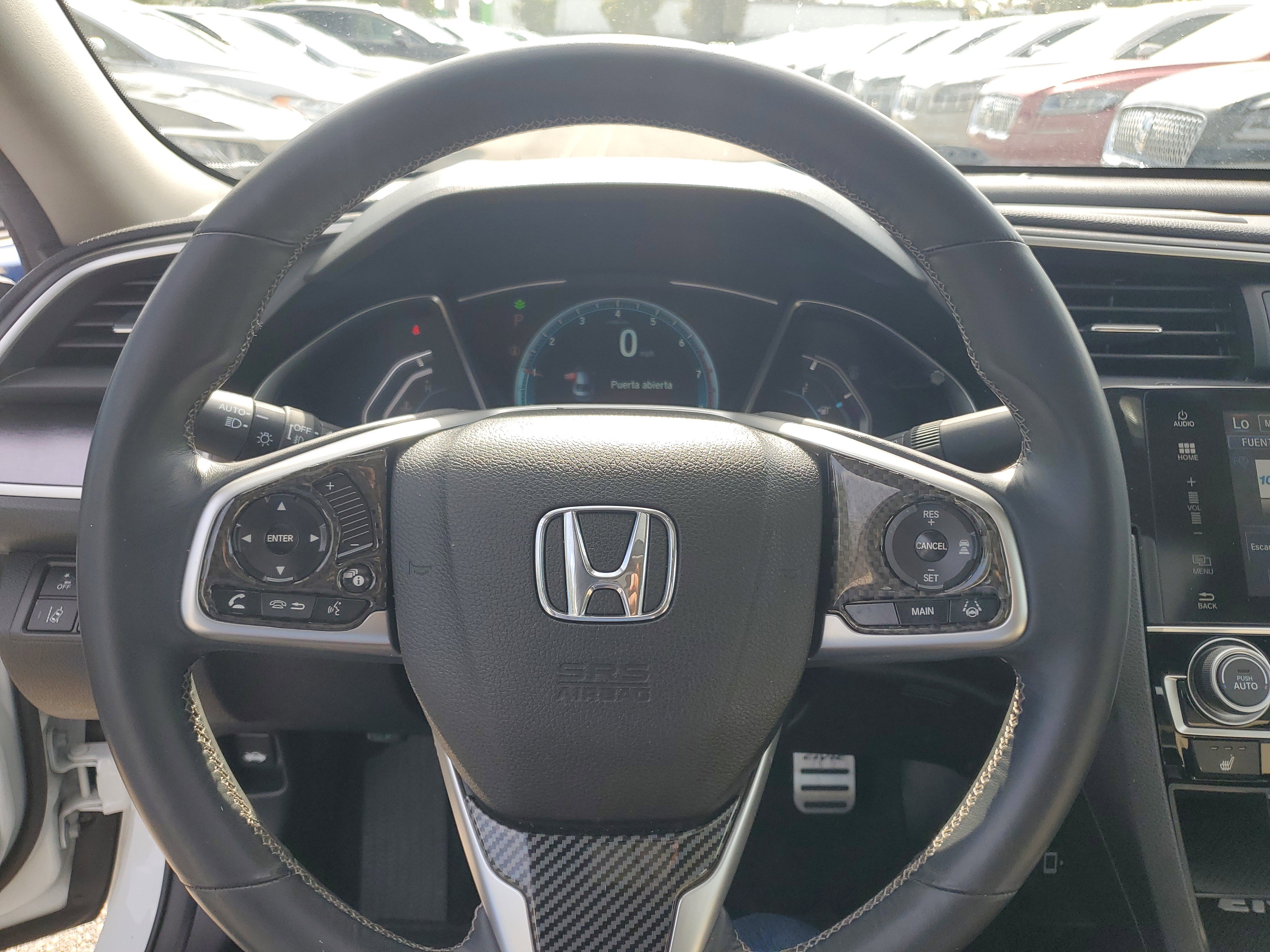 Used 2017 Honda Civic Touring image 19
