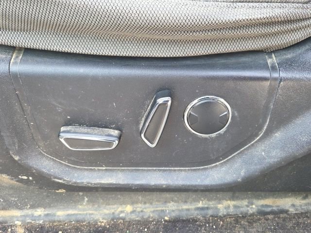 Used 2016 Ford F150 XLT w/ Equipment Group 302A Luxury image 24