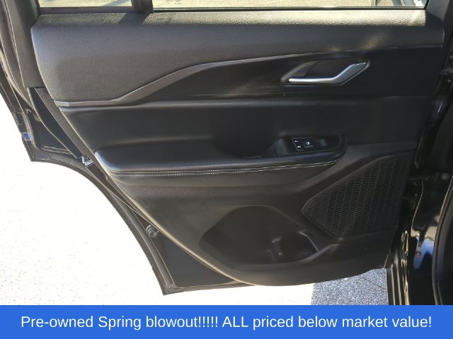 Used 2025 Jeep Grand Cherokee Laredo X AWD/4WD image 35