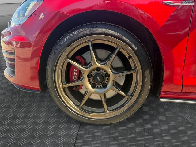 Used 2017 Volkswagen GTI Sport FWD image 13