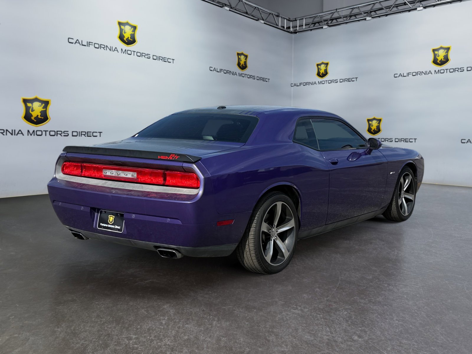 Used 2014 Dodge Challenger R/T image 5