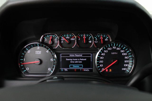 Used 2018 Chevrolet Suburban LT image 11