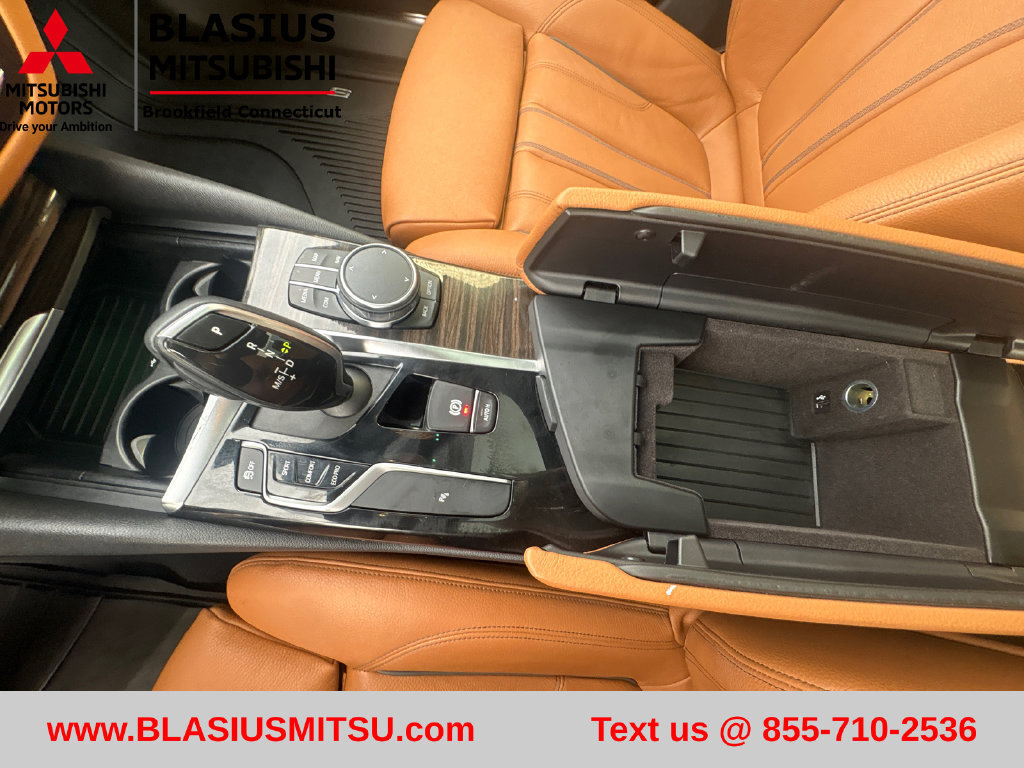 Used 2019 BMW 530i xDrive w/ Convenience Package AWD/4WD image 29