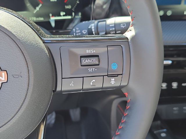 New 2026 Nissan Kicks SR FWD image 32