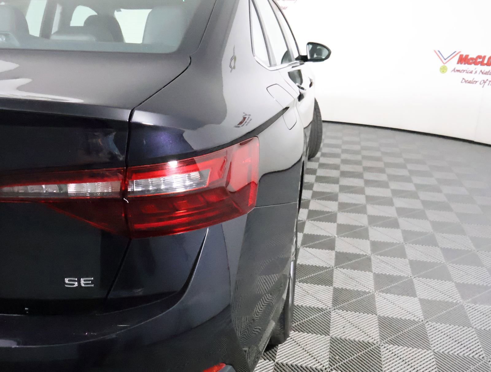 Used 2024 Volkswagen Jetta SE image 10