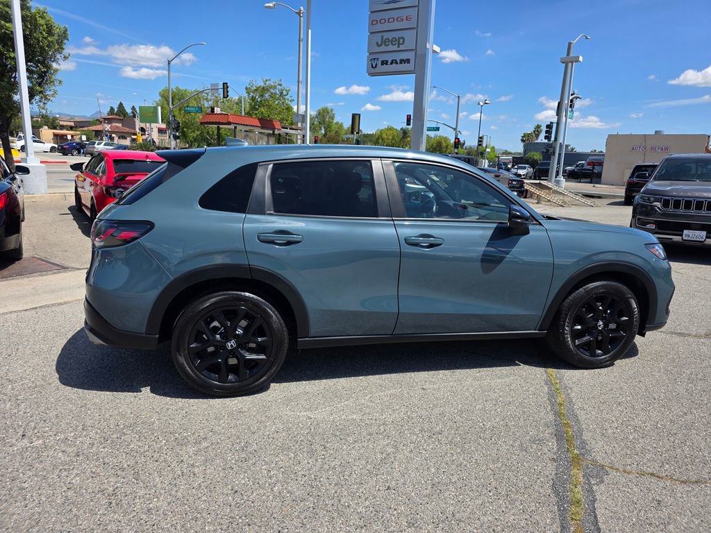 Used 2024 Honda HR-V Sport image 4