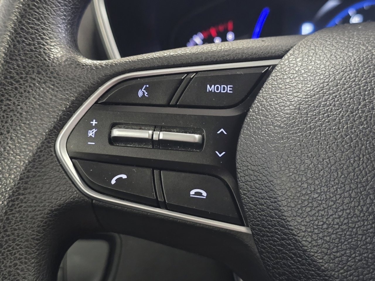 Used 2020 Hyundai Santa Fe SEL image 31