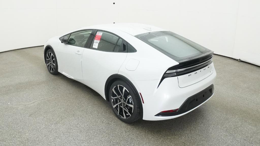 New 2025 Toyota Prius Plug-In Hybrid FWD image 13