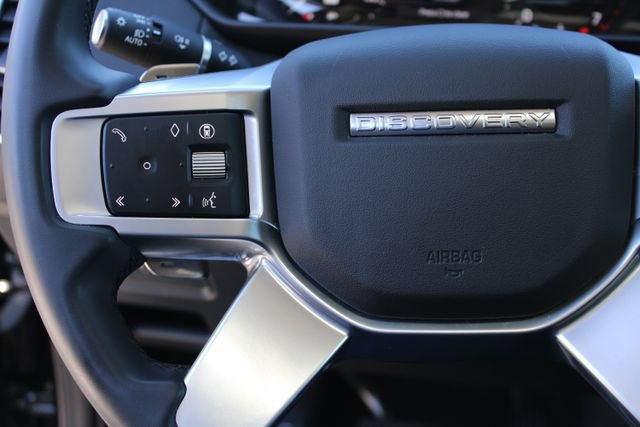 Used 2024 Land Rover Discovery S AWD/4WD image 22
