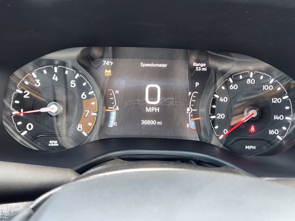 Used 2025 Jeep Compass Latitude AWD/4WD image 16