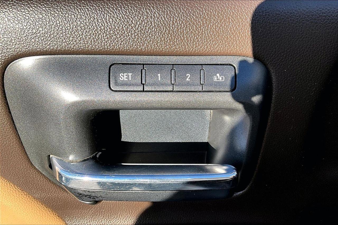 Used 2018 GMC Sierra 1500 Denali w/ Denali Ultimate Package image 37