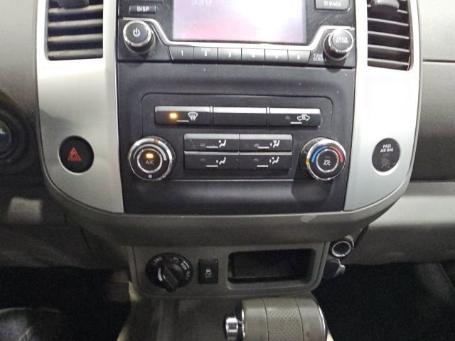 Used 2016 Nissan Frontier SV image 15